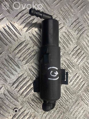 Audi A4 S4 B8 8K Headlight washer spray nozzle 8K0955102