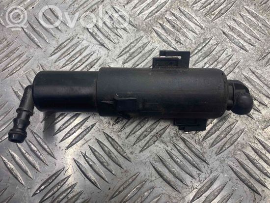 Audi A4 S4 B8 8K Headlight washer spray nozzle 8K0955102