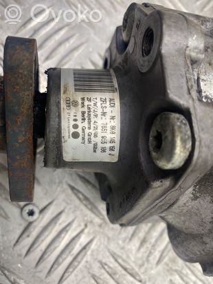 Audi A4 S4 B8 8K Power steering pump 8K0145156J