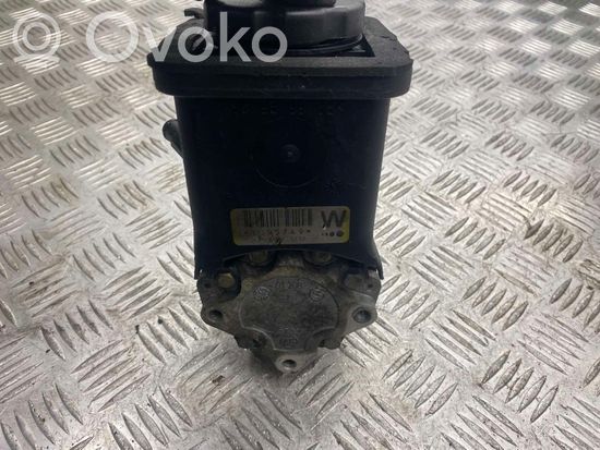 BMW 5 E39 Power steering pump 7691974518 1095749