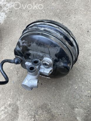 Volkswagen Phaeton Brake booster