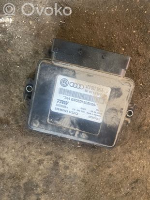 Audi A6 S6 C6 4F Hand brake control module 4F0906801