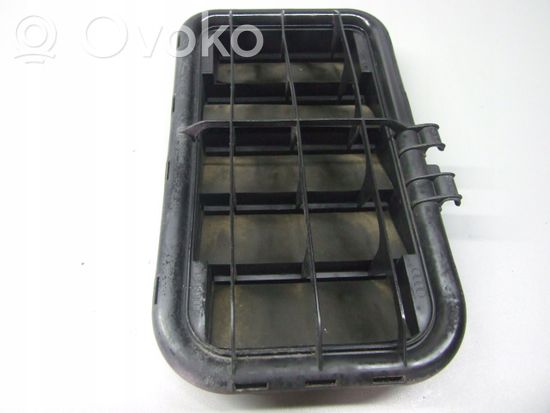 Audi A8 S8 D3 4E Quarter panel pressure vent 4E0819181A