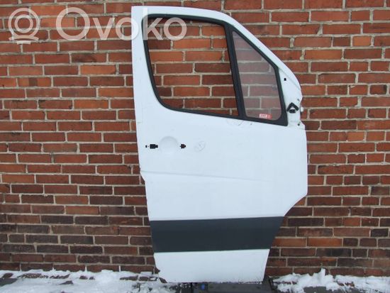 Mercedes-Benz Sprinter W906 Front door