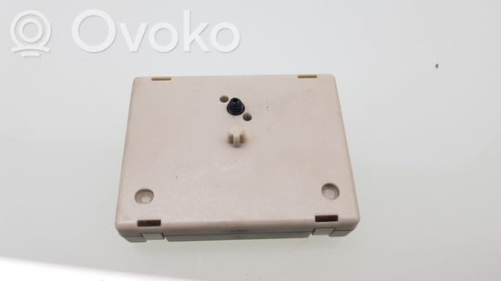 BMW 5 F10 F11 Aerial antenna amplifier 21367510 EA914017904
