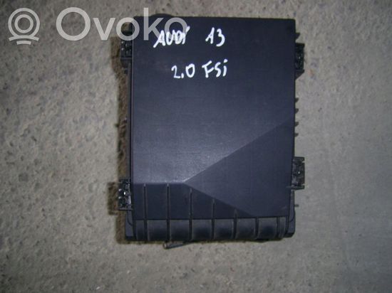 Audi A3 S3 8P Fuse box cover