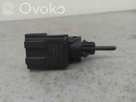 Audi A6 S6 C6 4F Brake pedal sensor switch 3B0945511C