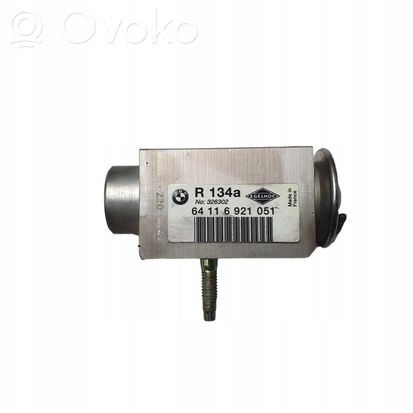 BMW 5 E60 E61 Air conditioning (A/C) expansion valve 6921051