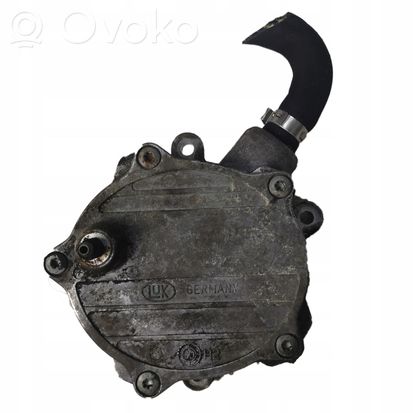 BMW 7 E65 E66 Vacuum pump 68739010