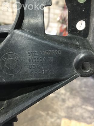 BMW X5 E70 Fender mounting bracket 51127157990