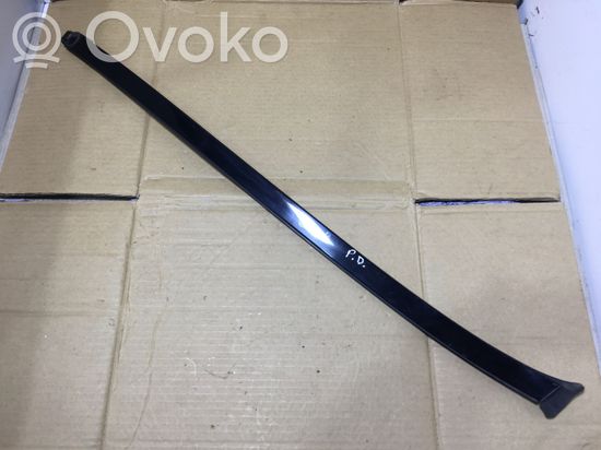 Mercedes-Benz C W204 Windshield trim