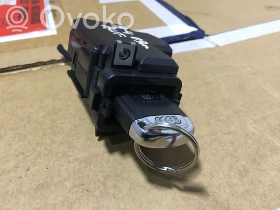 Audi A4 S4 B8 8K Ignition lock 8K0909131C