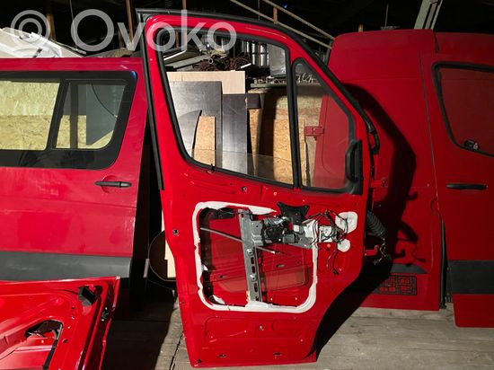 Mercedes-Benz Sprinter W907 W910 Front door