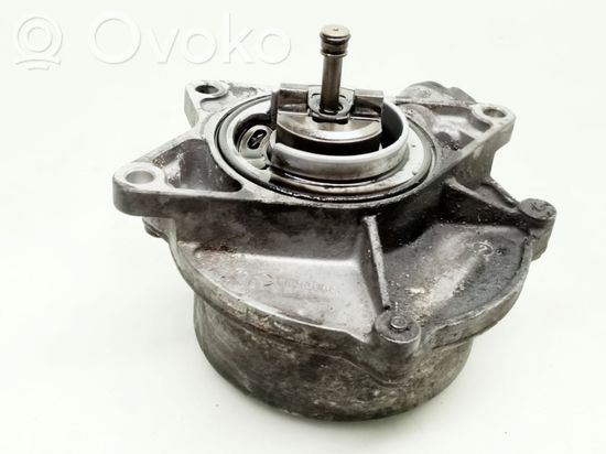 Audi A6 S6 C5 4B Vacuum pump