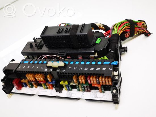 BMW 3 E46 Fuse module 8364542 62617751