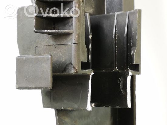 BMW 3 E46 Radiator cooling fan shroud 2249364 17112249364 158751848