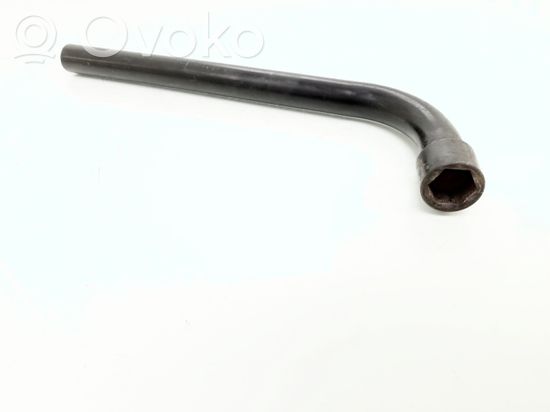 BMW 1 E81 E87 Wheel nut wrench 13107800 461086563