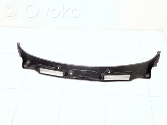 BMW 3 E90 E91 Wiper trim 7180744 15677210 6928623