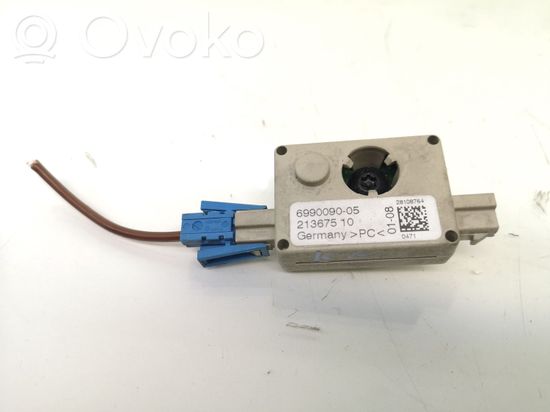BMW 3 E90 E91 Aerial antenna amplifier 6990090 699009005