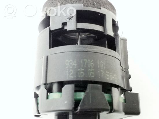 Mercedes-Benz E W211 Interior temperature sensor 9341706101 9341706