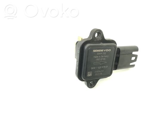 BMW 5 E60 E61 Mass air flow meter 7520519 5WK97502