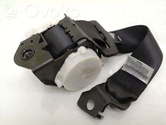 BMW 5 E60 E61 Middle seatbelt (rear) 33028136 S57059773131 04B222GB0667T