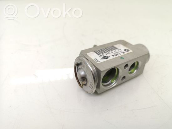 BMW 5 E60 E61 Air conditioning (A/C) expansion valve 6921051 64116921051