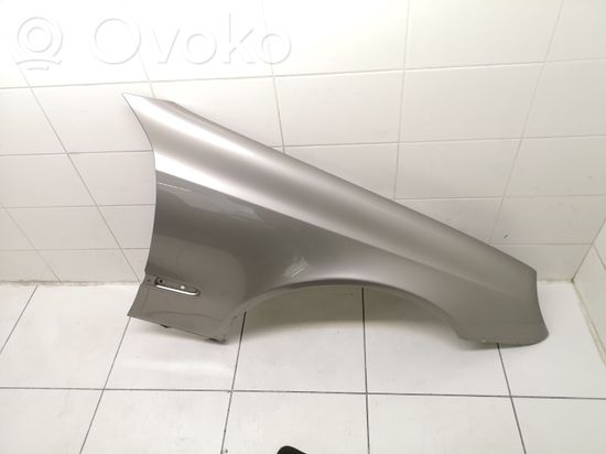 Mercedes-Benz E W211 Fender