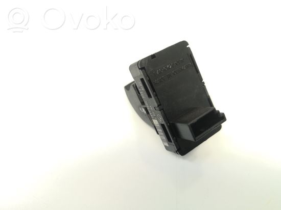BMW 5 E60 E61 Electric window control switch 6922244