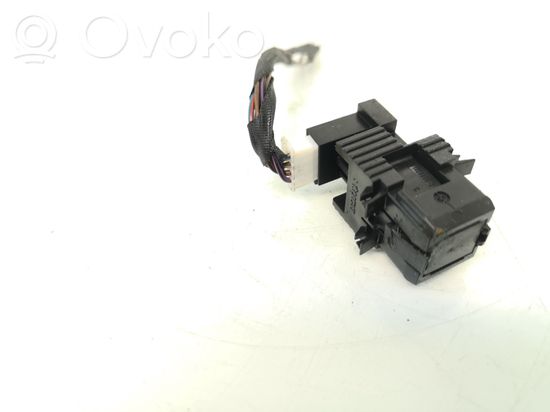BMW 5 E60 E61 Brake pedal sensor switch 6928031