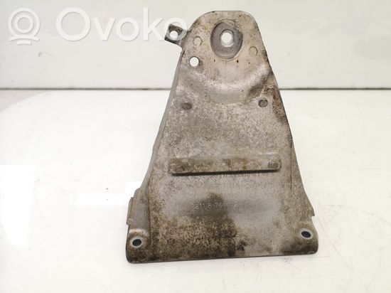 BMW 5 E60 E61 Engine mounting bracket 6761112 2211676111204