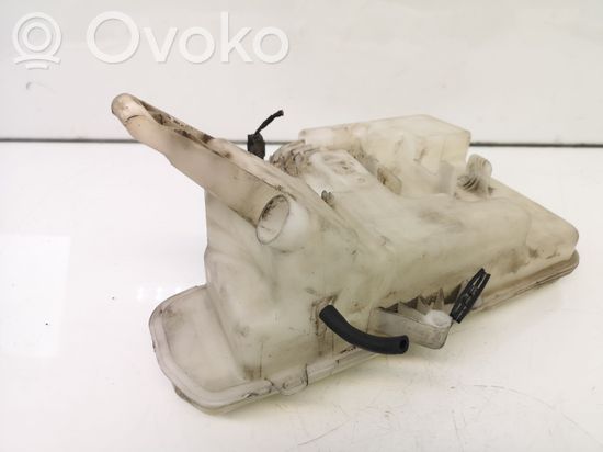 BMW 5 E60 E61 Windshield washer fluid reservoir/tank 7034967 61667034967