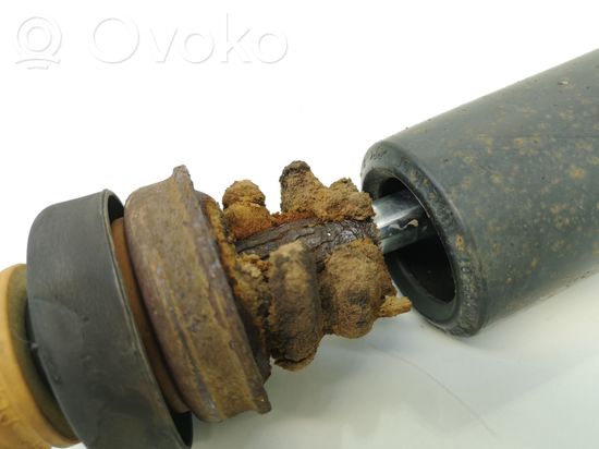 BMW 1 E81 E87 Rear shock absorber/damper 6782859 3352678285901
