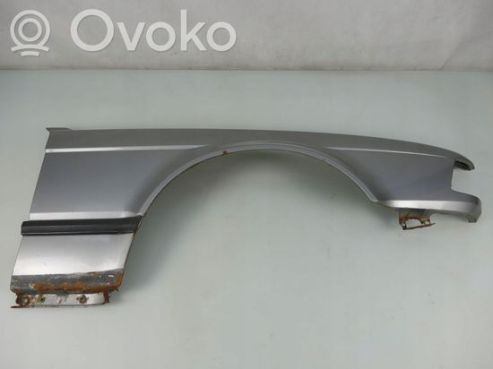 BMW 7 E32 Fender