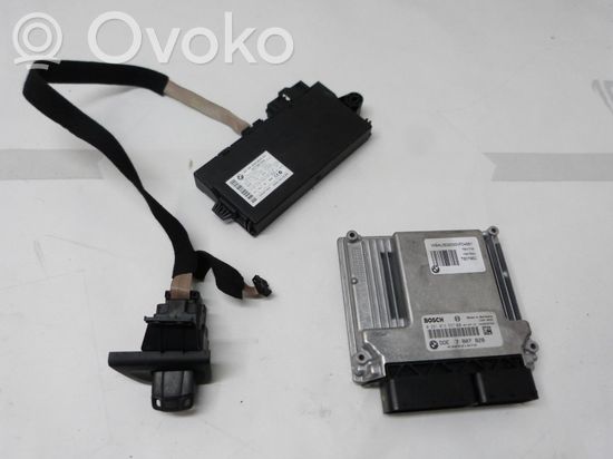 BMW 1 E81 E87 Engine ECU kit and lock set 7807828