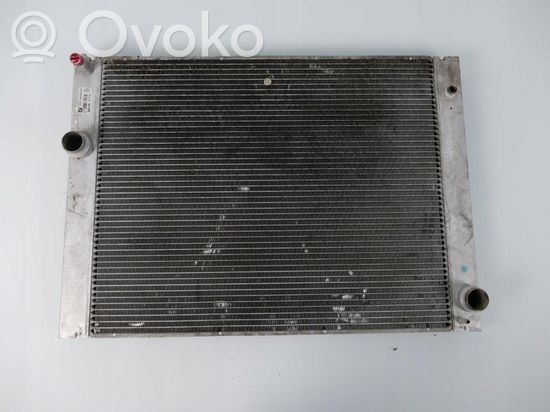 BMW 5 E60 E61 Coolant radiator 7507972