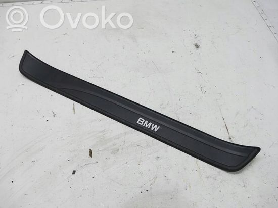 BMW 3 E90 E91 Side skirt front trim 7060280