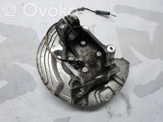 BMW 1 E81 E87 Front wheel hub 6773210