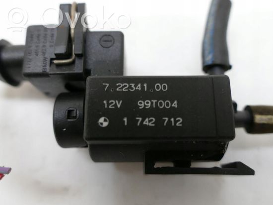 BMW 3 E36 Turbo solenoid valve 72234100