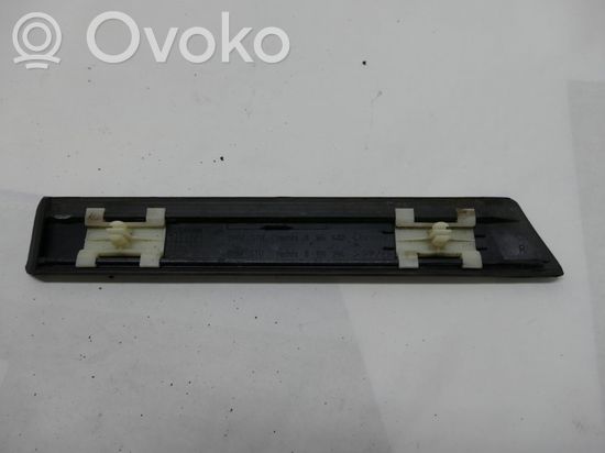 BMW 5 E39 Fender trim (molding) 8184482