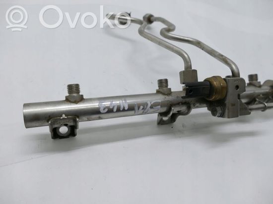 BMW 1 E81 E87 Fuel main line pipe 7562474