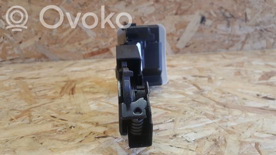 BMW 5 E60 E61 Seat back rest lock catch 7153667