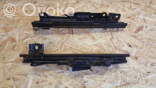 BMW 5 E60 E61 Front passenger seat rail 8316729 8316727