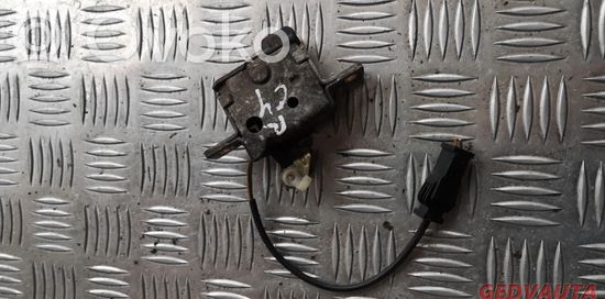 Audi A6 S6 C4 4A Tailgate/trunk/boot lock/catch/latch 4a9877506c