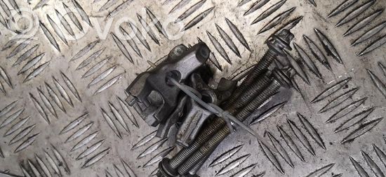 BMW 3 E90 E91 Fuel Injector clamp holder