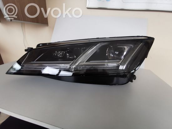 Audi TT TTS Mk3 Headlight/headlamp 8S0941033E