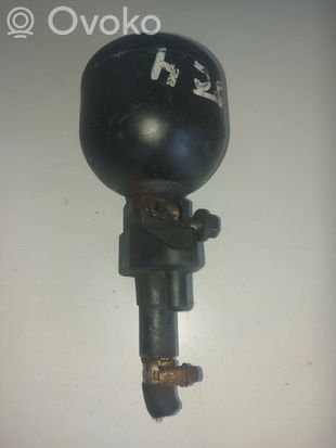 Audi A8 S8 D2 4D Mass air flow meter 4A0612061D