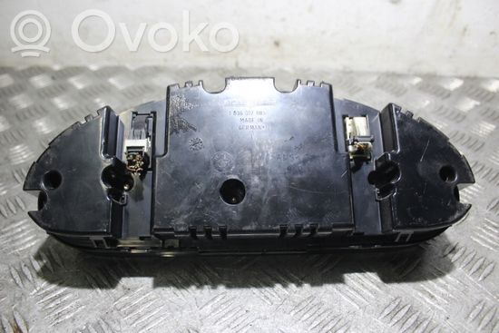 BMW 3 E46 Speedometer (instrument cluster) B387606
