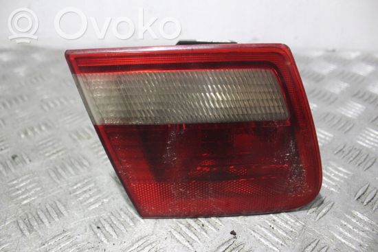 BMW 3 E46 Tailgate rear/tail lights