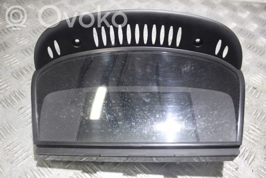 BMW 5 E60 E61 Screen/display/small screen 65826945661